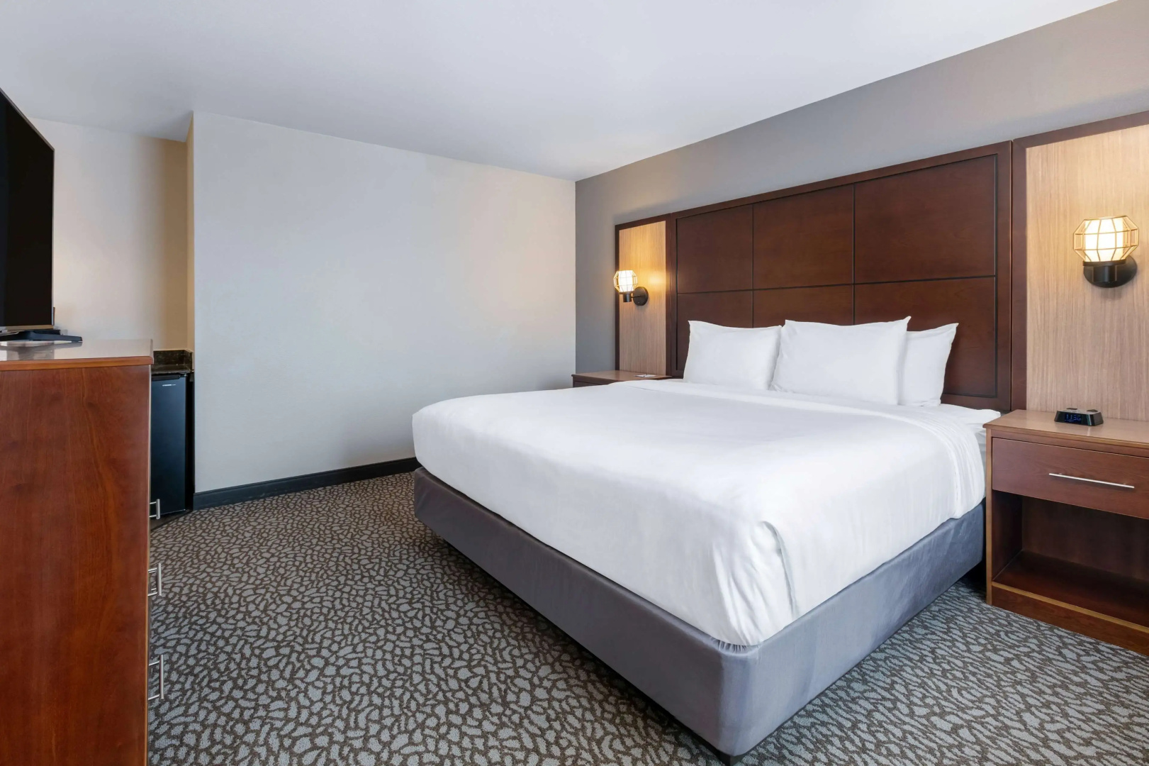 Photo - Wingate by Wyndham DFW / North Irving