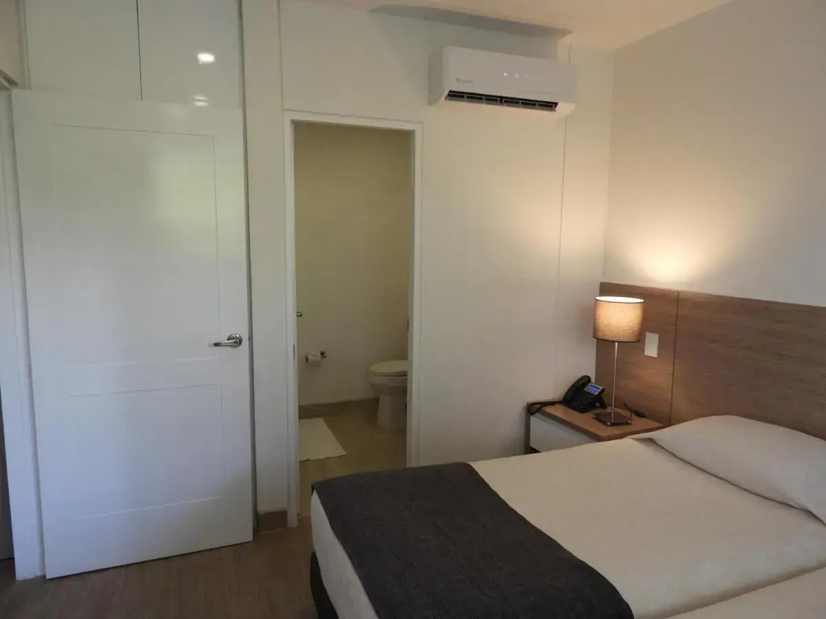 Photo - Park V Hotel & Suites