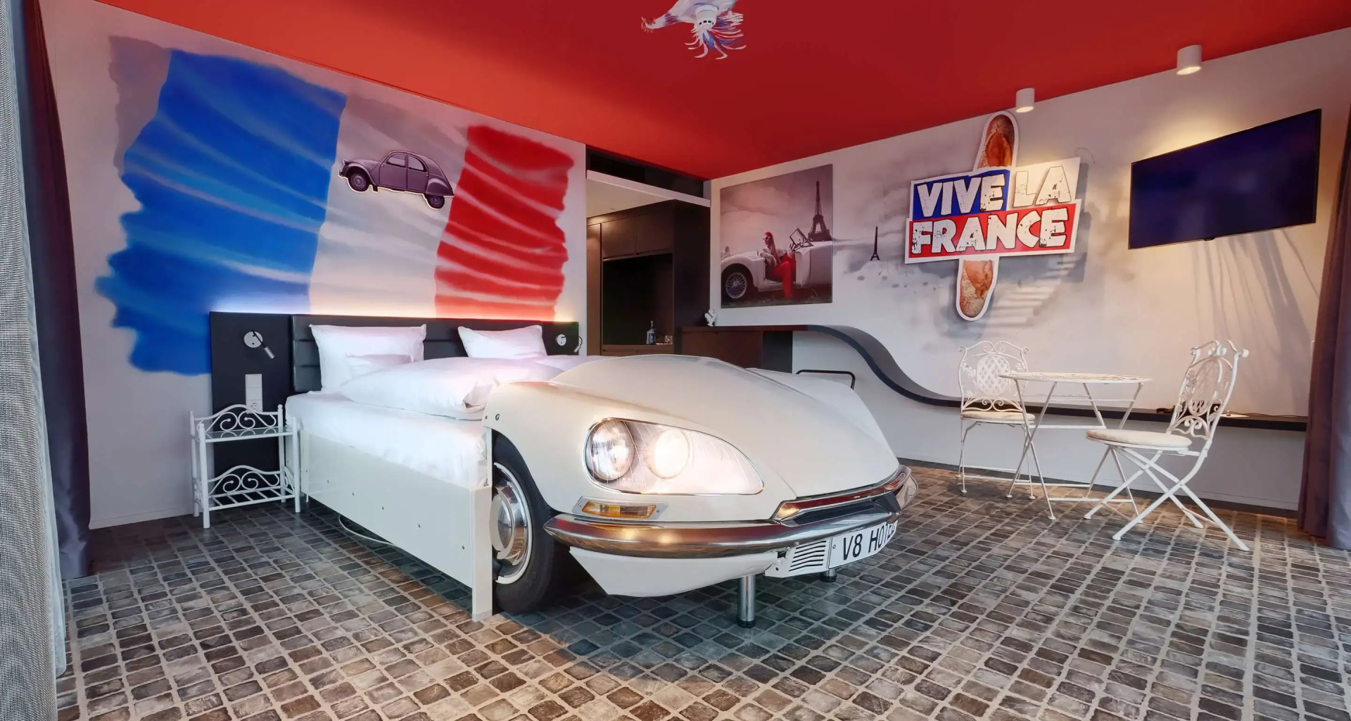 Photo - V8 Hotel Motorworld Region Stuttgart, BW Premier Collection