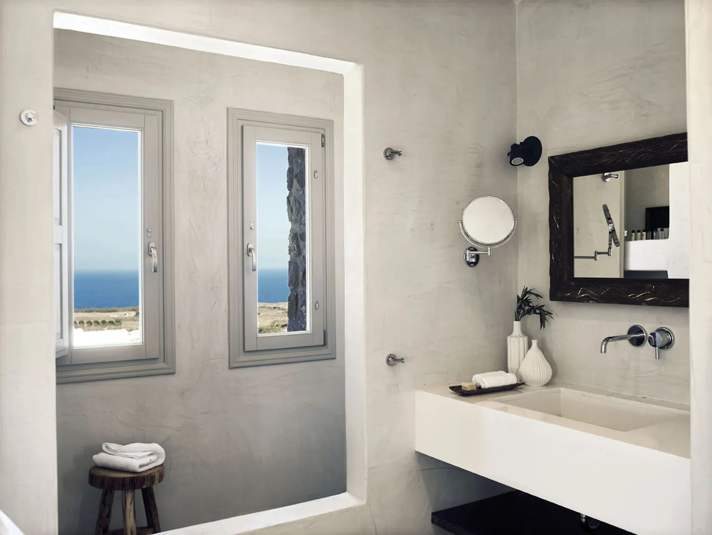 Photo - Santo Pure Oia Suites & Villas
