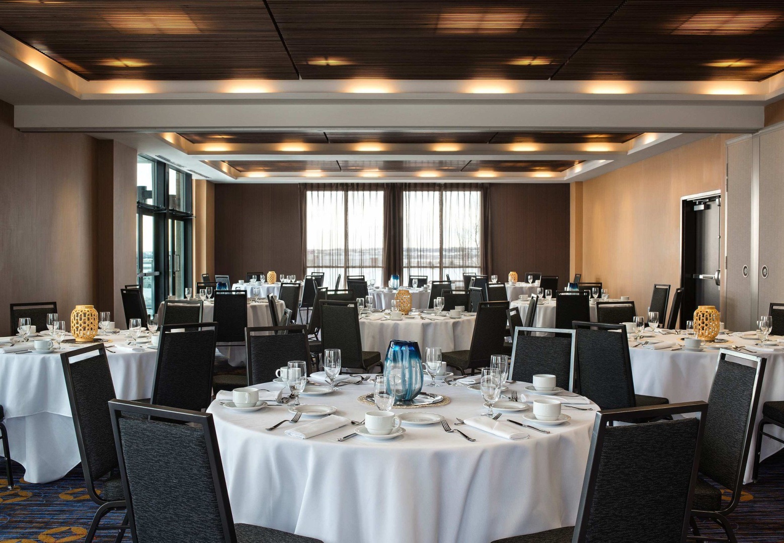 Foto - Courtyard by Marriott Calgary South