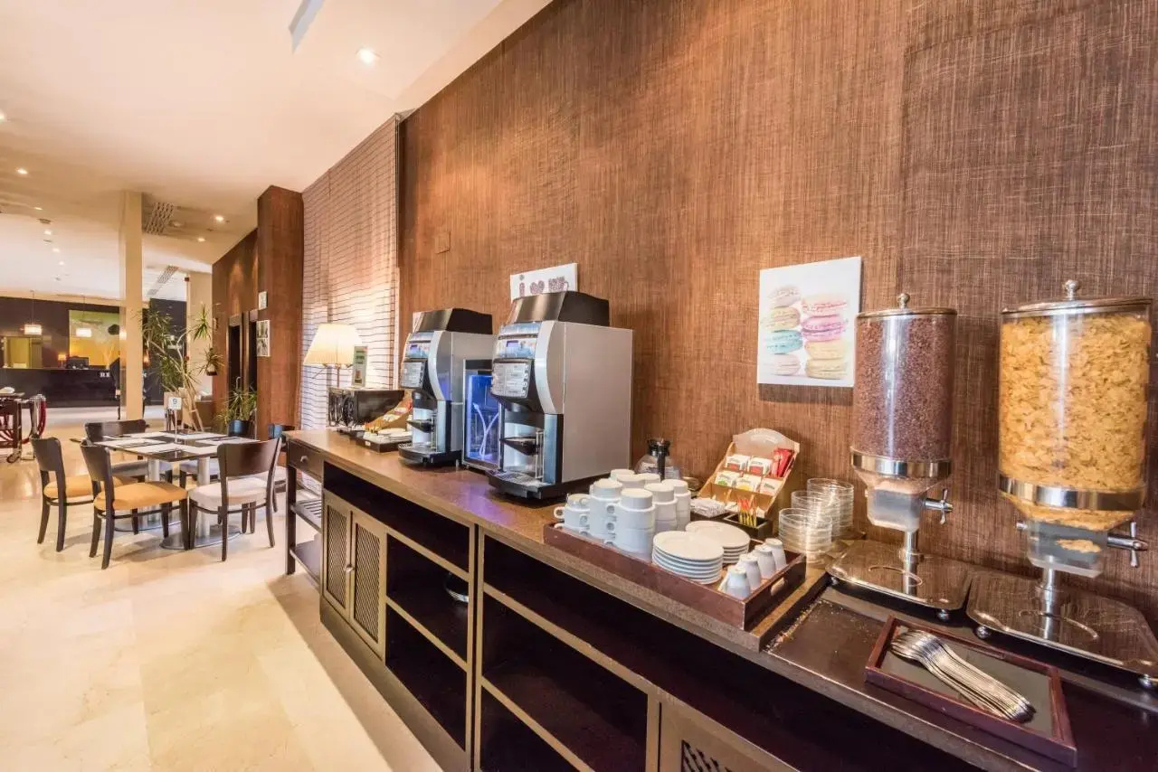 Photo - Hotel Mercader