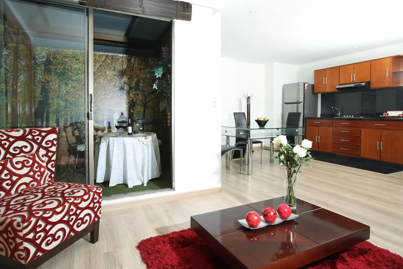 Photo - Hotel Suites 108