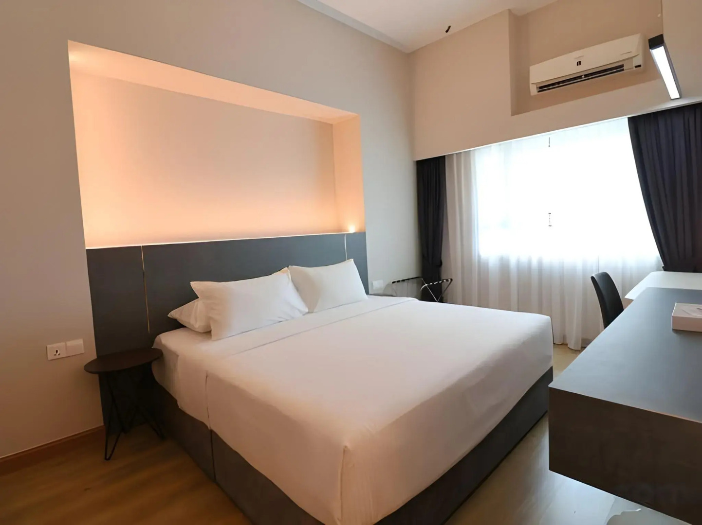 Foto - Crown Regency Serviced Suites