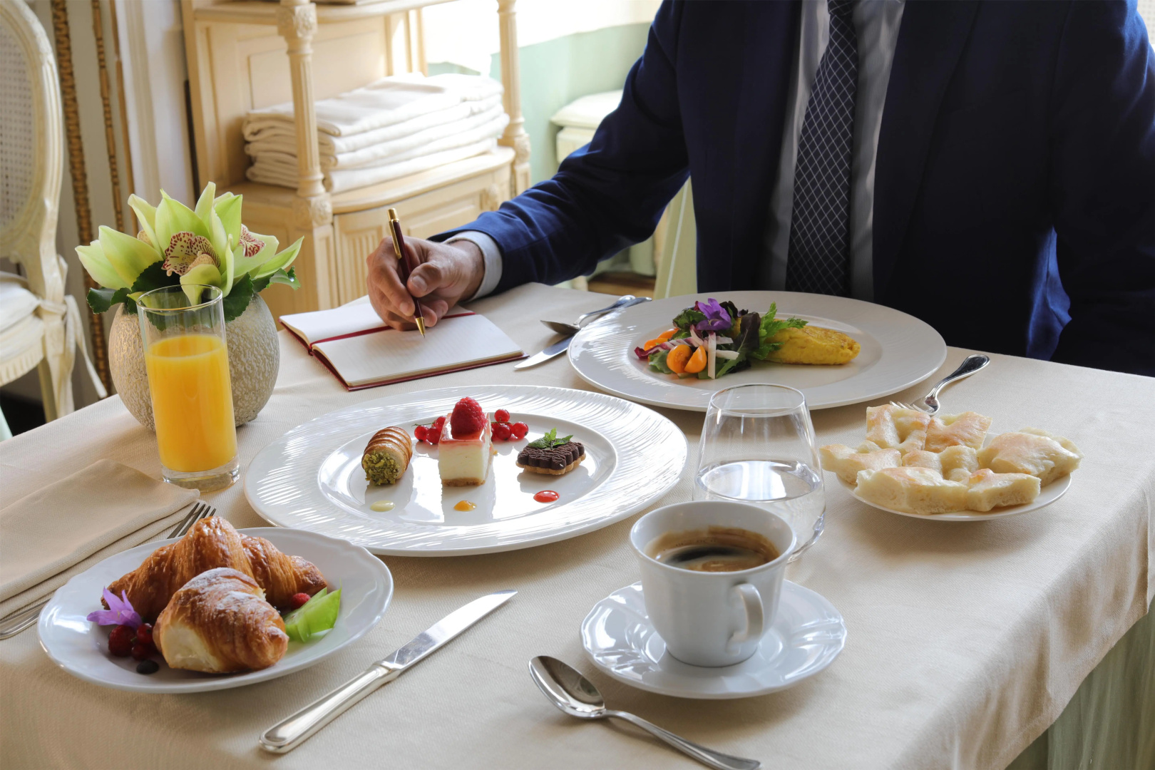 Photo - Bristol Palace Hotel