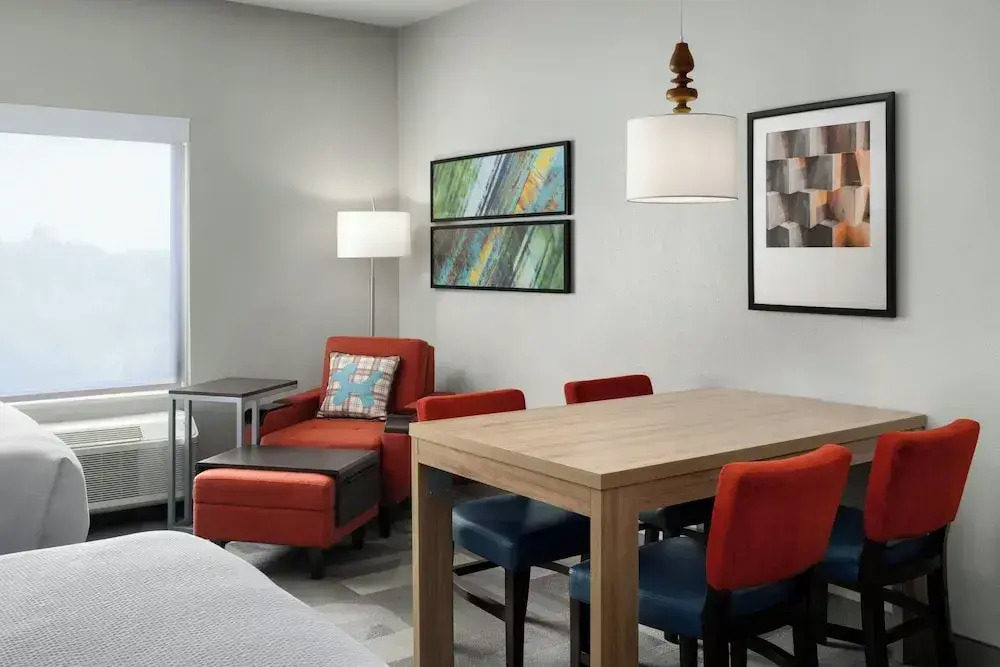 Photo - TownePlace Suites by Marriott Houston Hobby Airport