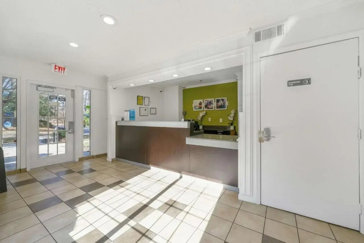 Photo - Studio 6 Extended Stay - Tucker, GA - Atlanta Northlake