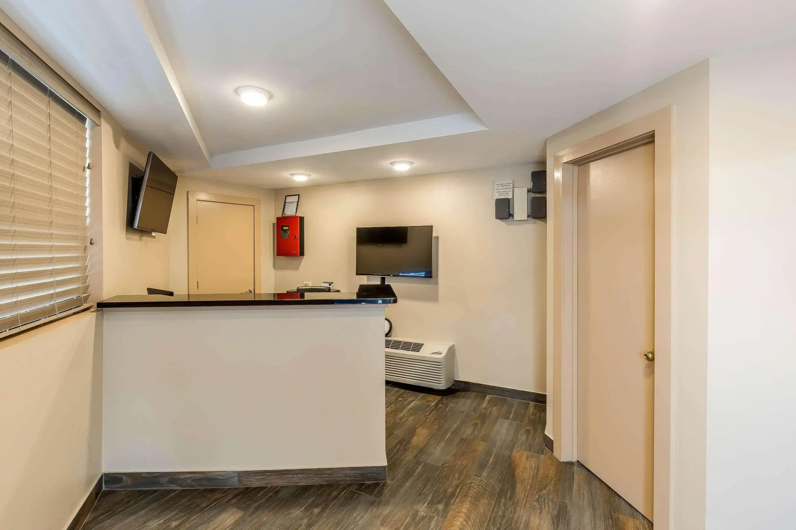 Photo - Rodeway Inn Chicago/Evanston