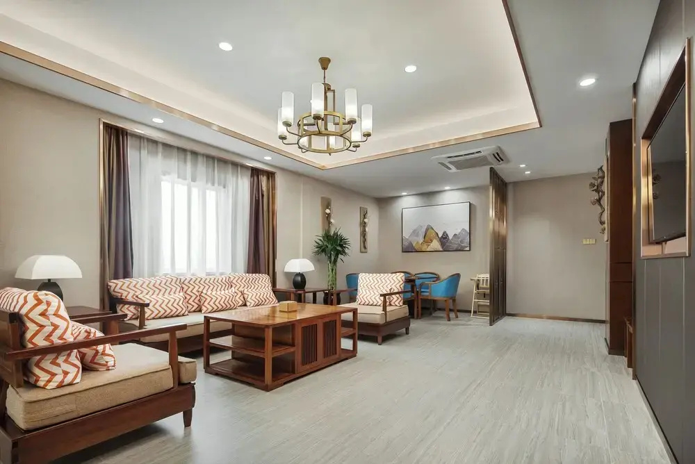 Photo - Rose Garden International Hotel