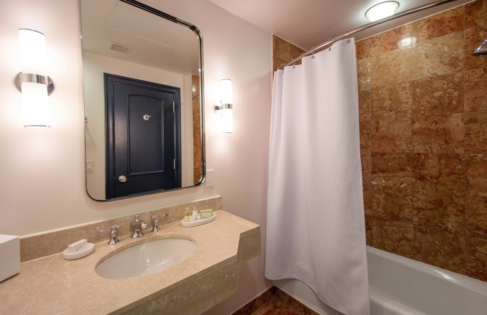 Photo - Hotel Theo New Orleans, Tapestry Collection by Hilton