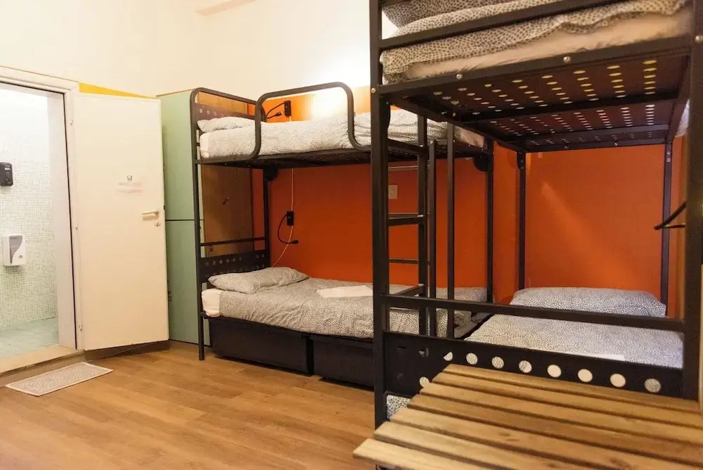 Photo - Sunflower Beach Backpacker Hostel & Bar