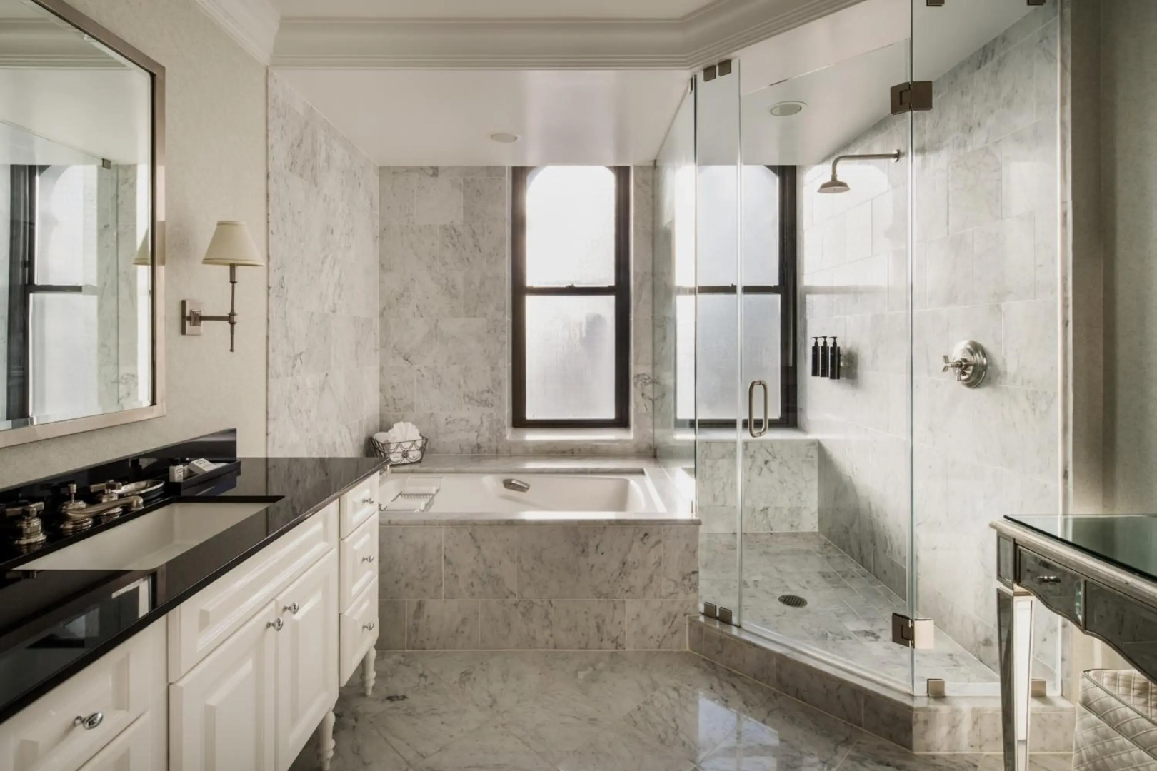 Photo - The Manhattan Club