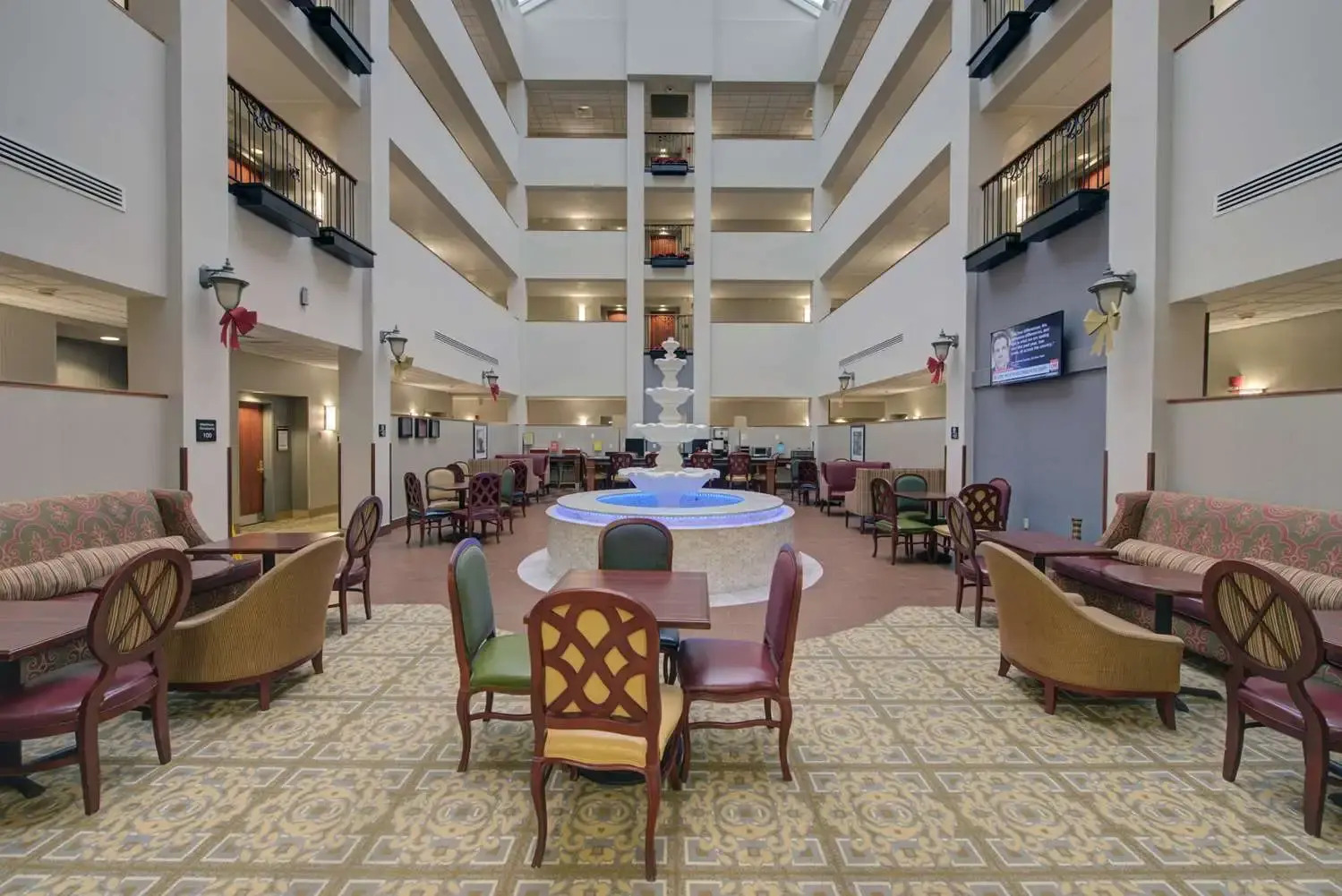 Photo - Hampton Inn & Suites By Hilton - Rockville Centre