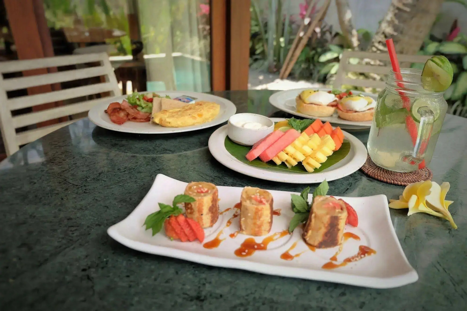 Foto - Samkhya Villas - Free 1x Floating Breakfast or Minibar