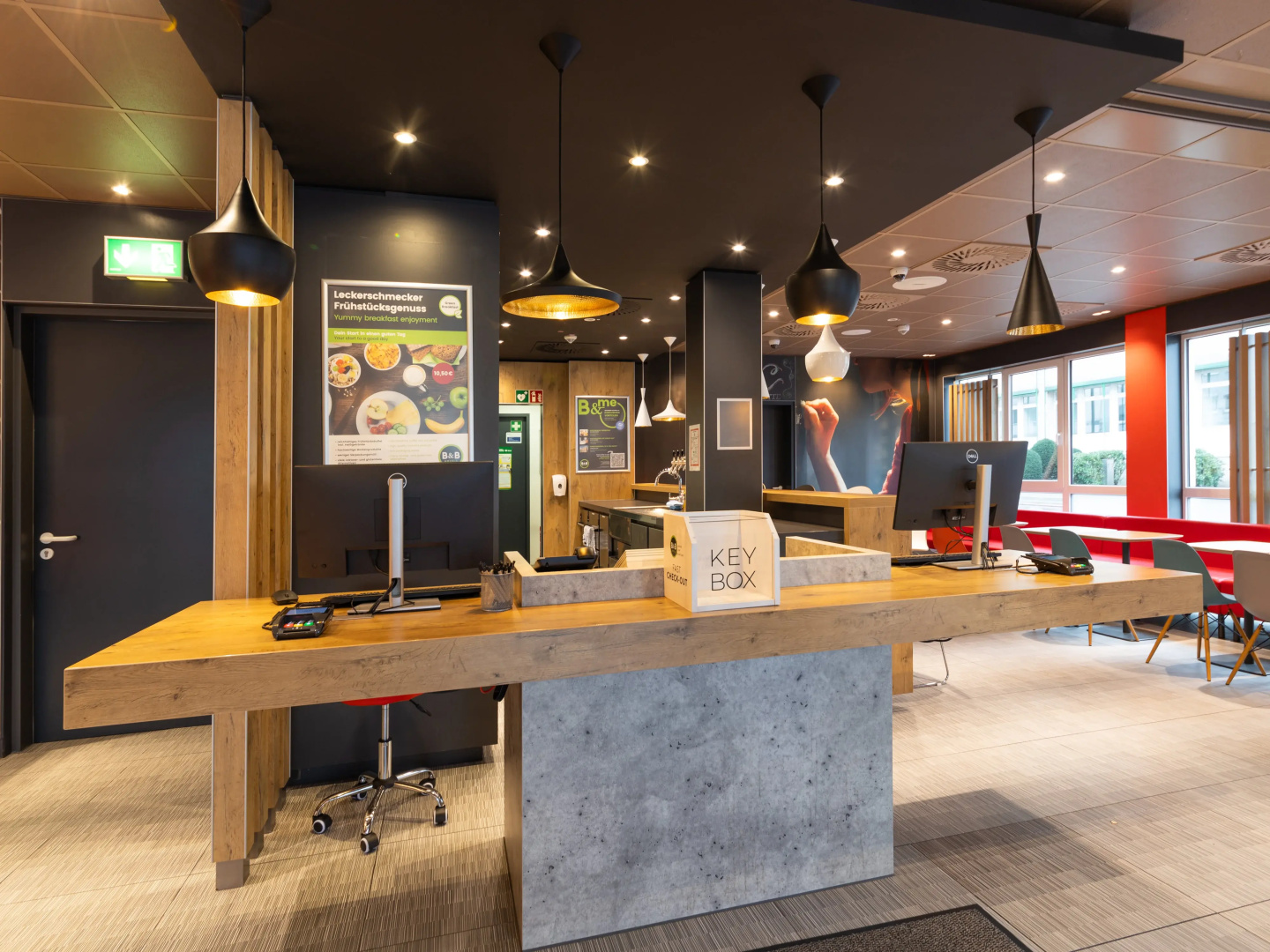 Foto - B&B HOTEL Wuppertal-City
