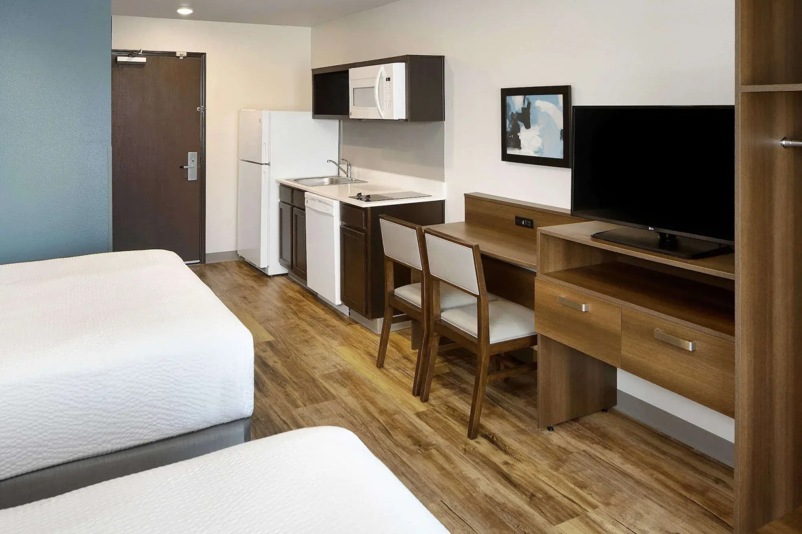 Photo - Woodspring Suites Houston IAH Airport