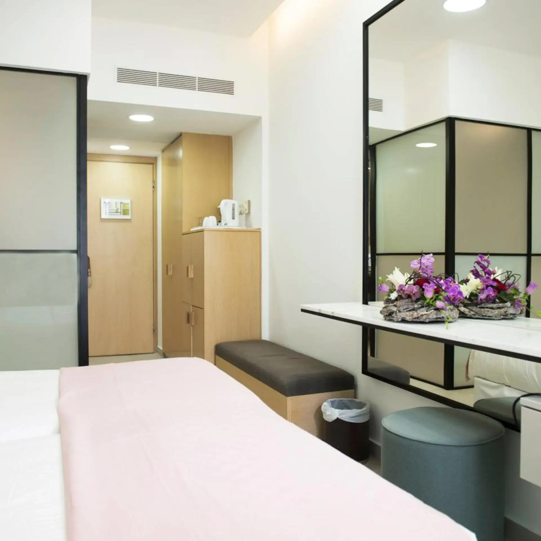 Photo - Napa Mermaid Hotel & Suites