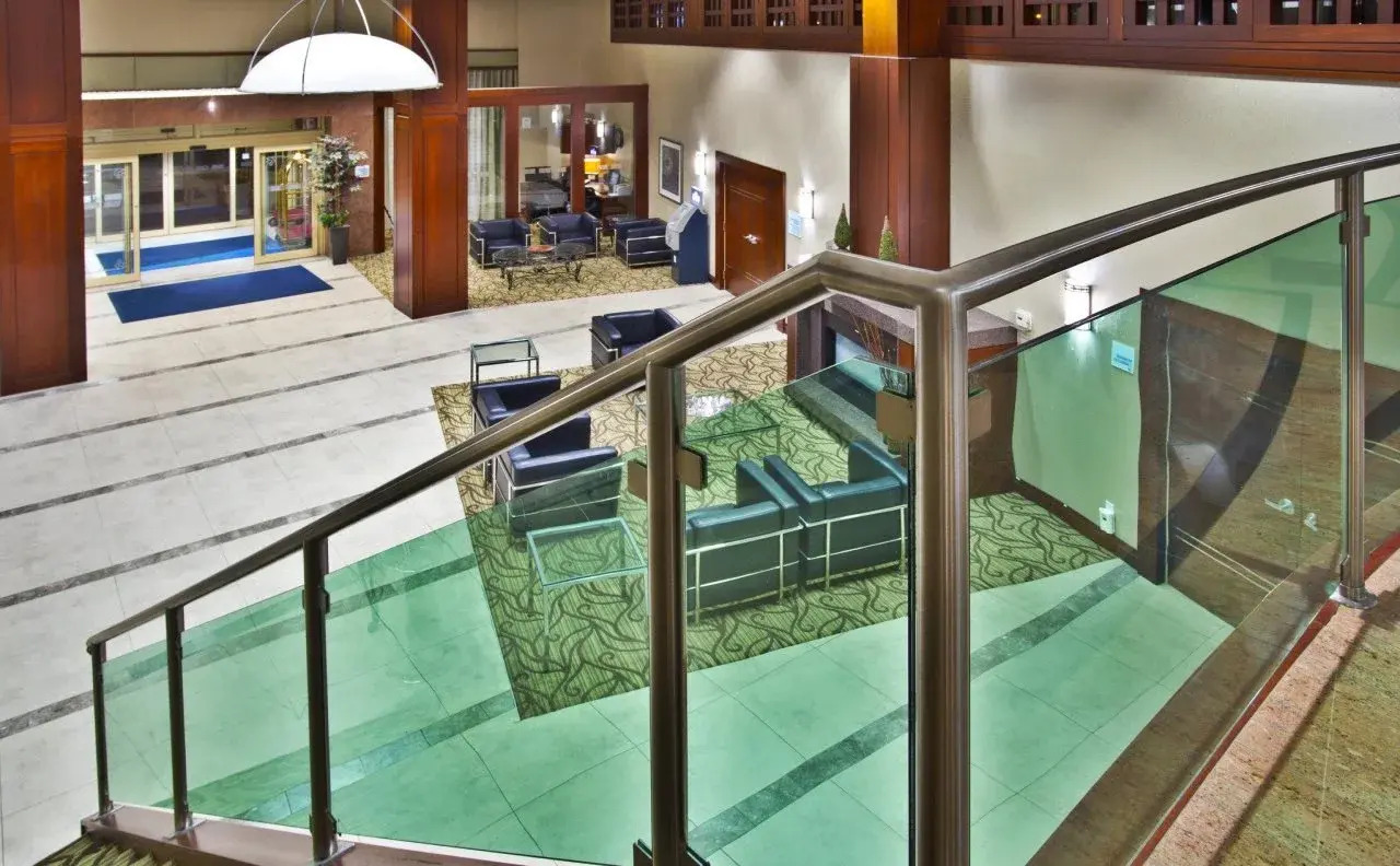 Foto - GLō Best Western Mississauga Corporate Centre