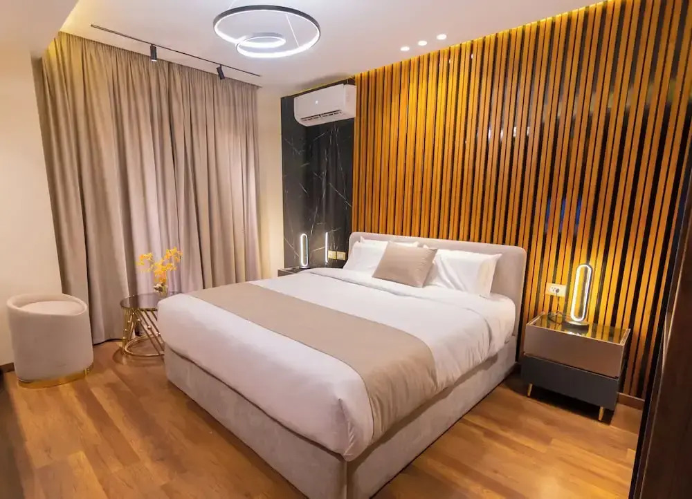 Foto - Spire West Hotel