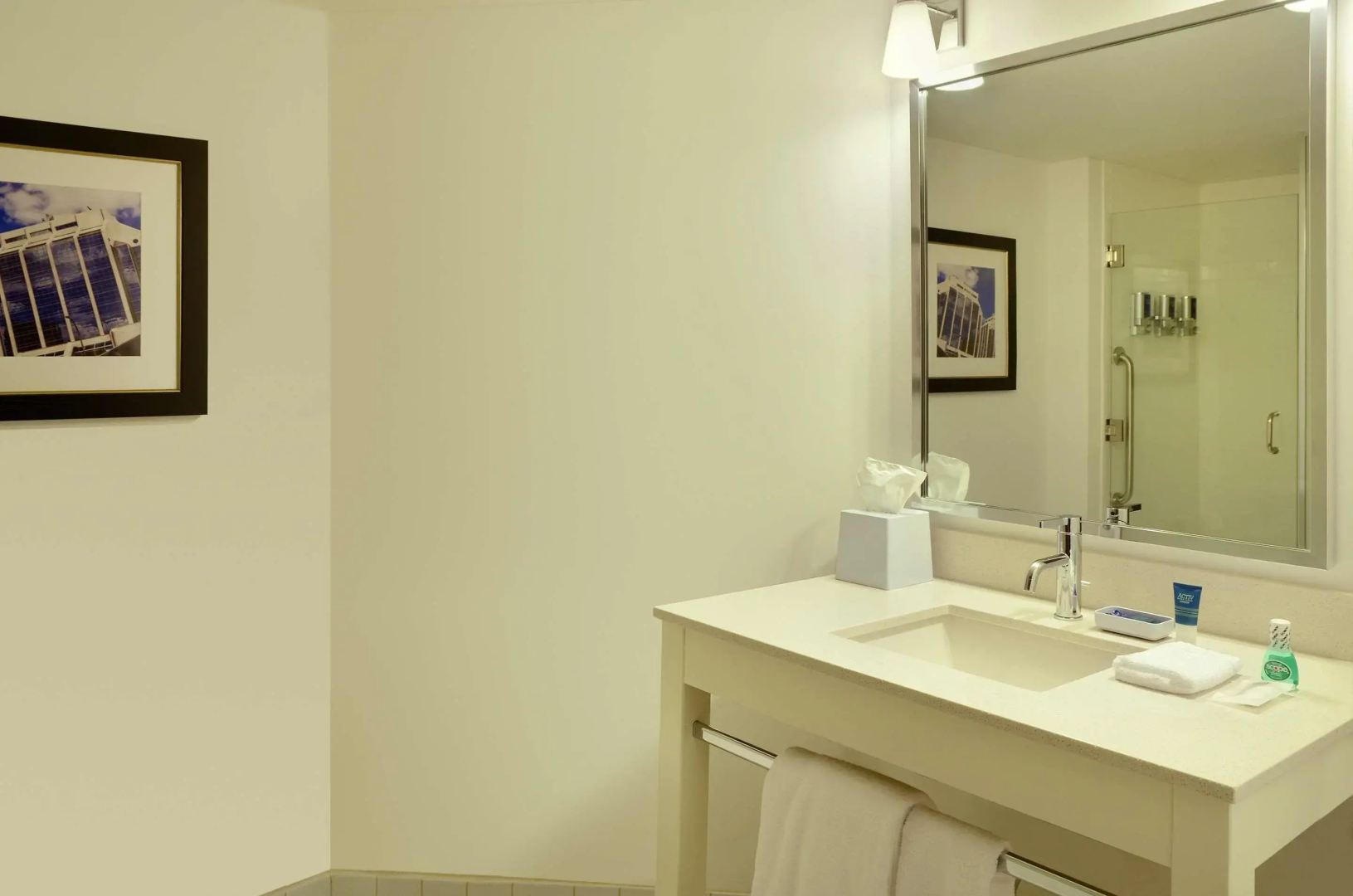 Photo - Four Points by Sheraton Halifax