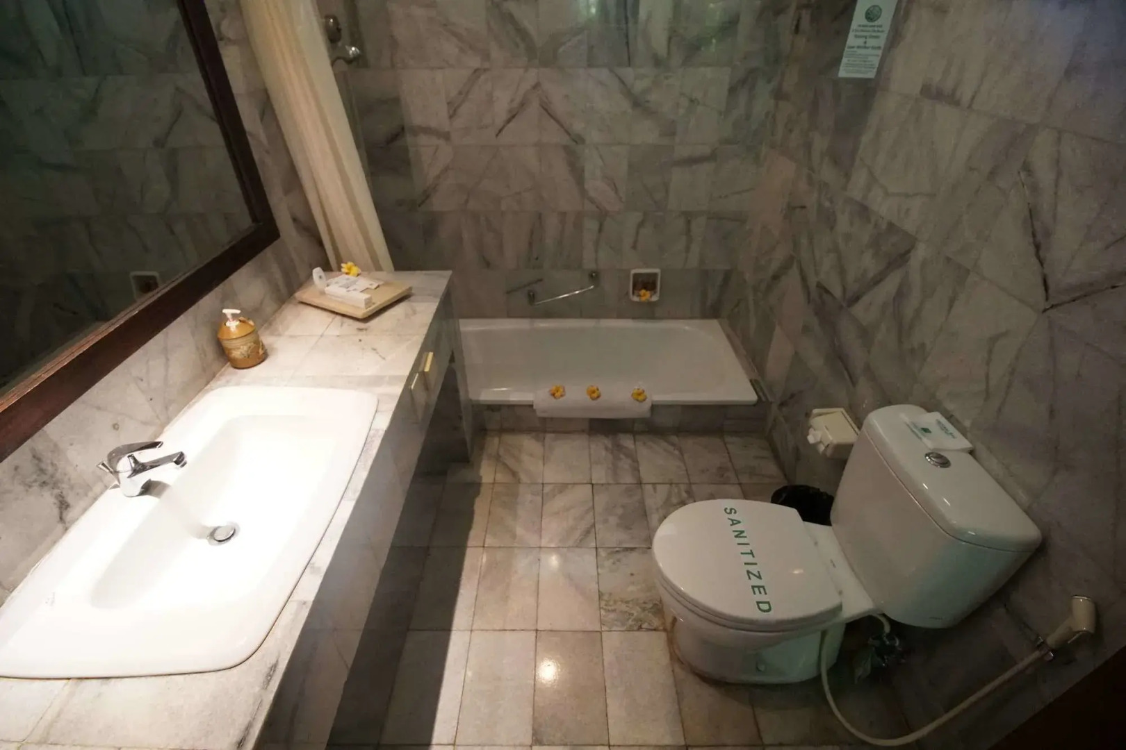 Photo - The Cakra Hotel