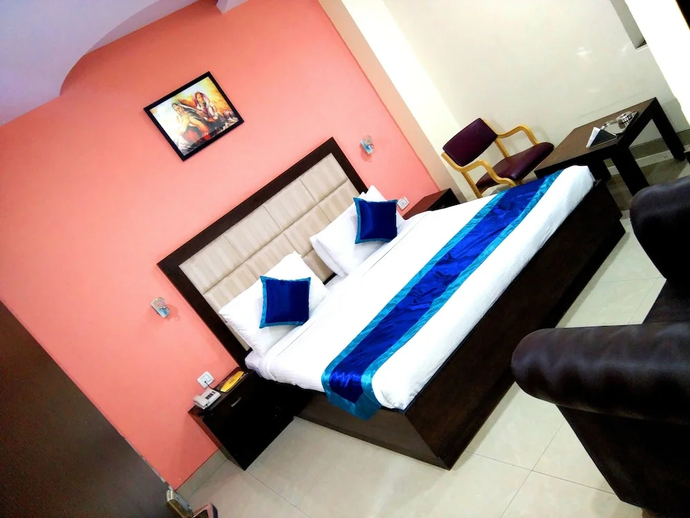 Photo - Hotel RTS Plaza Near IGI Airport