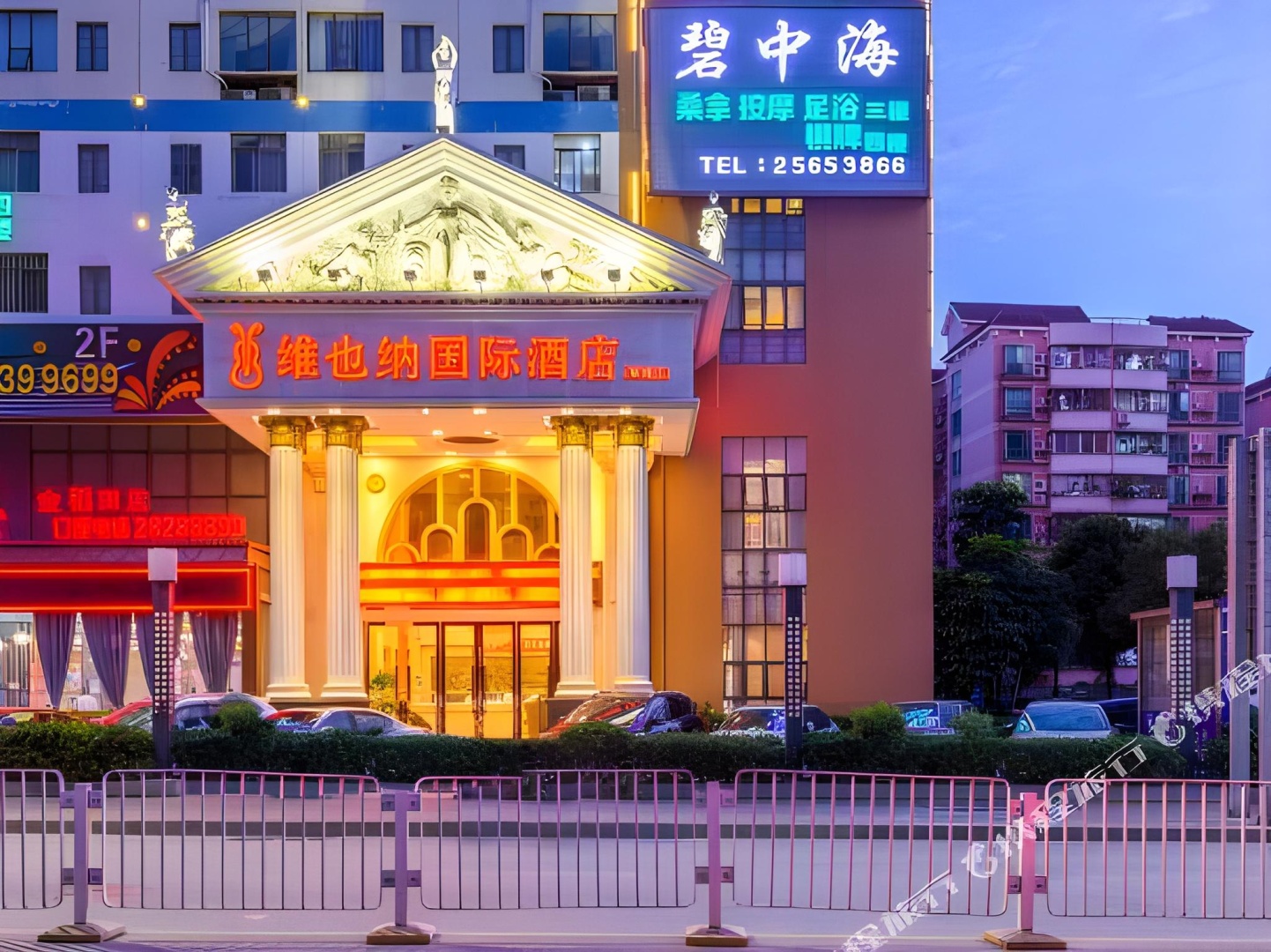 Photo - Vienna International Shenzhen Caopu Jindaotian