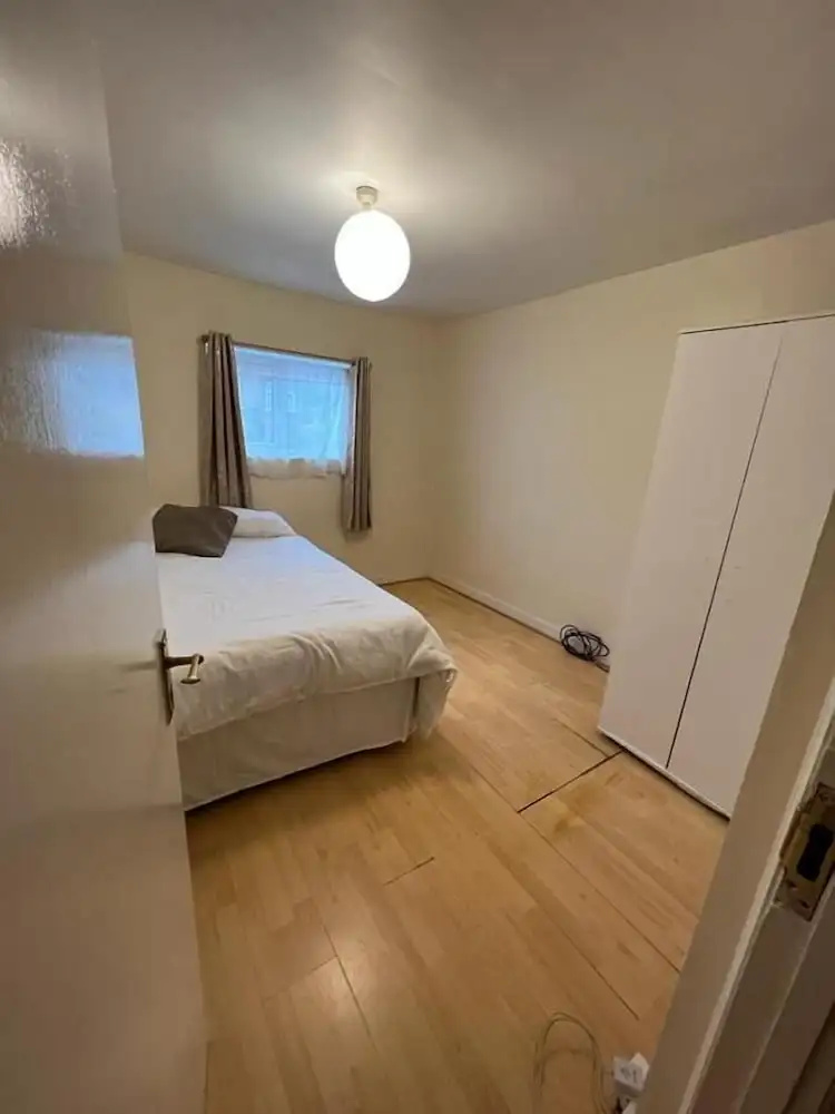 Photo - Bruce Rooms