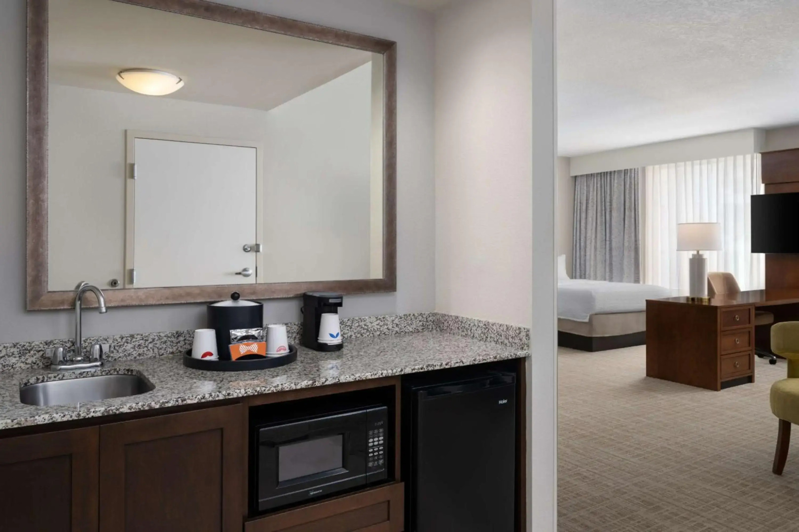 Photo - Hampton Inn & Suites Orlando/Downtown South - Medical Center