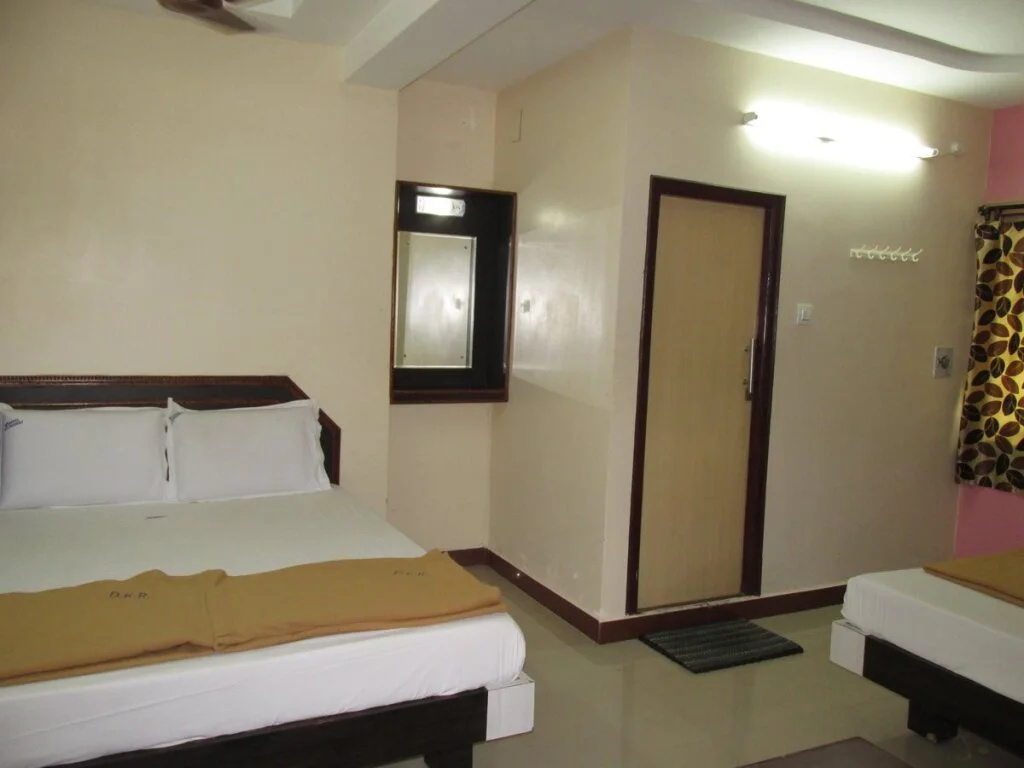 Hotel DKR residency