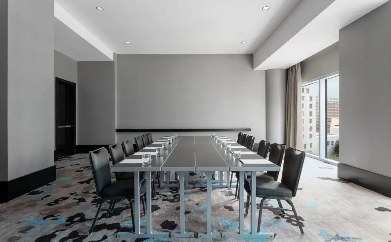 Photo - Loews Atlanta Hotel