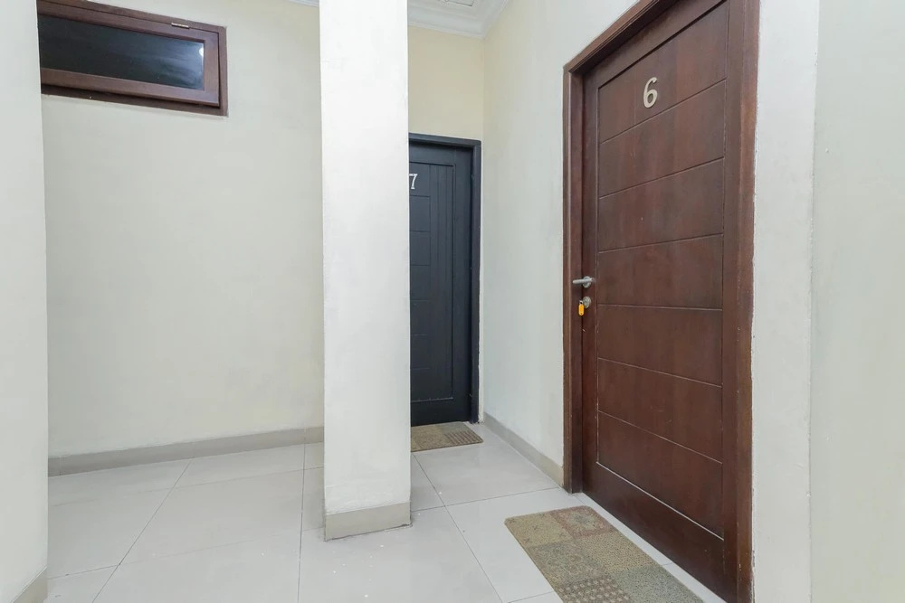 Photo - RedDoorz Syariah near Stasiun Karet