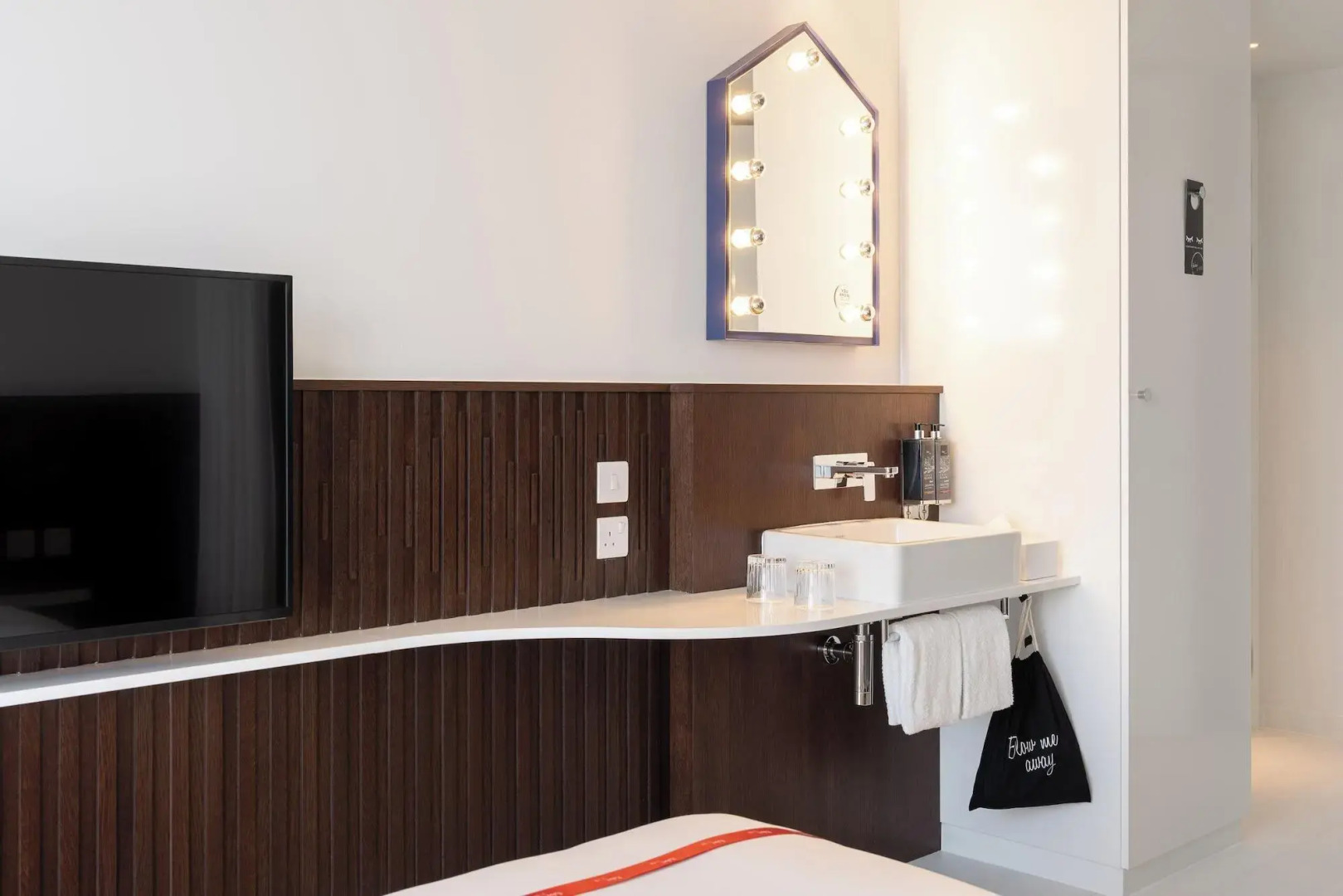 Photo - Ruby Zoe Hotel London