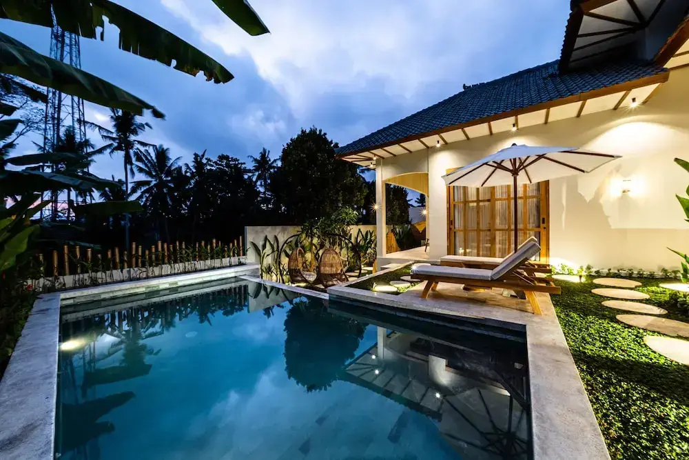 Foto - Semiramida Villa by EVDEkimi - Elegant 2BR with Pool, Open-air bath, Patio