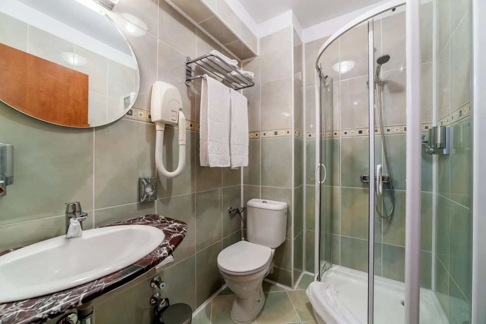 Photo - Hotel Sir Royal