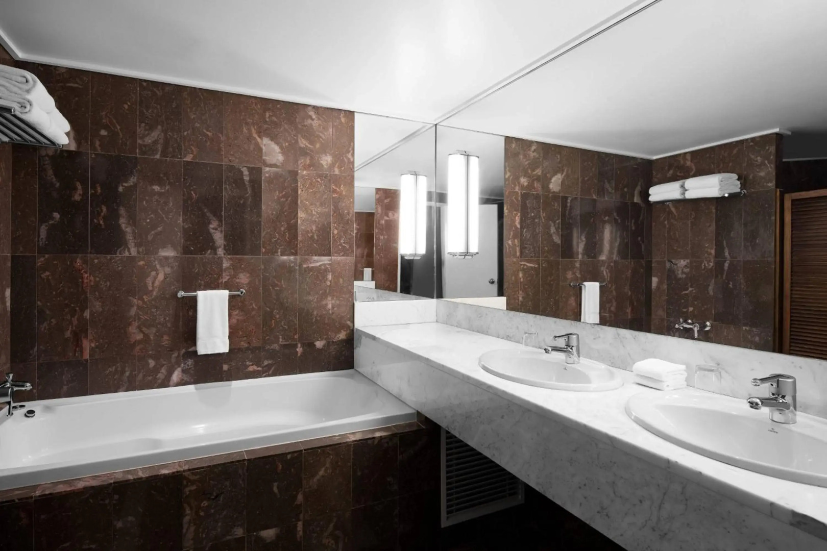 Photo - Sydney Harbour Marriott Hotel at Circular Quay