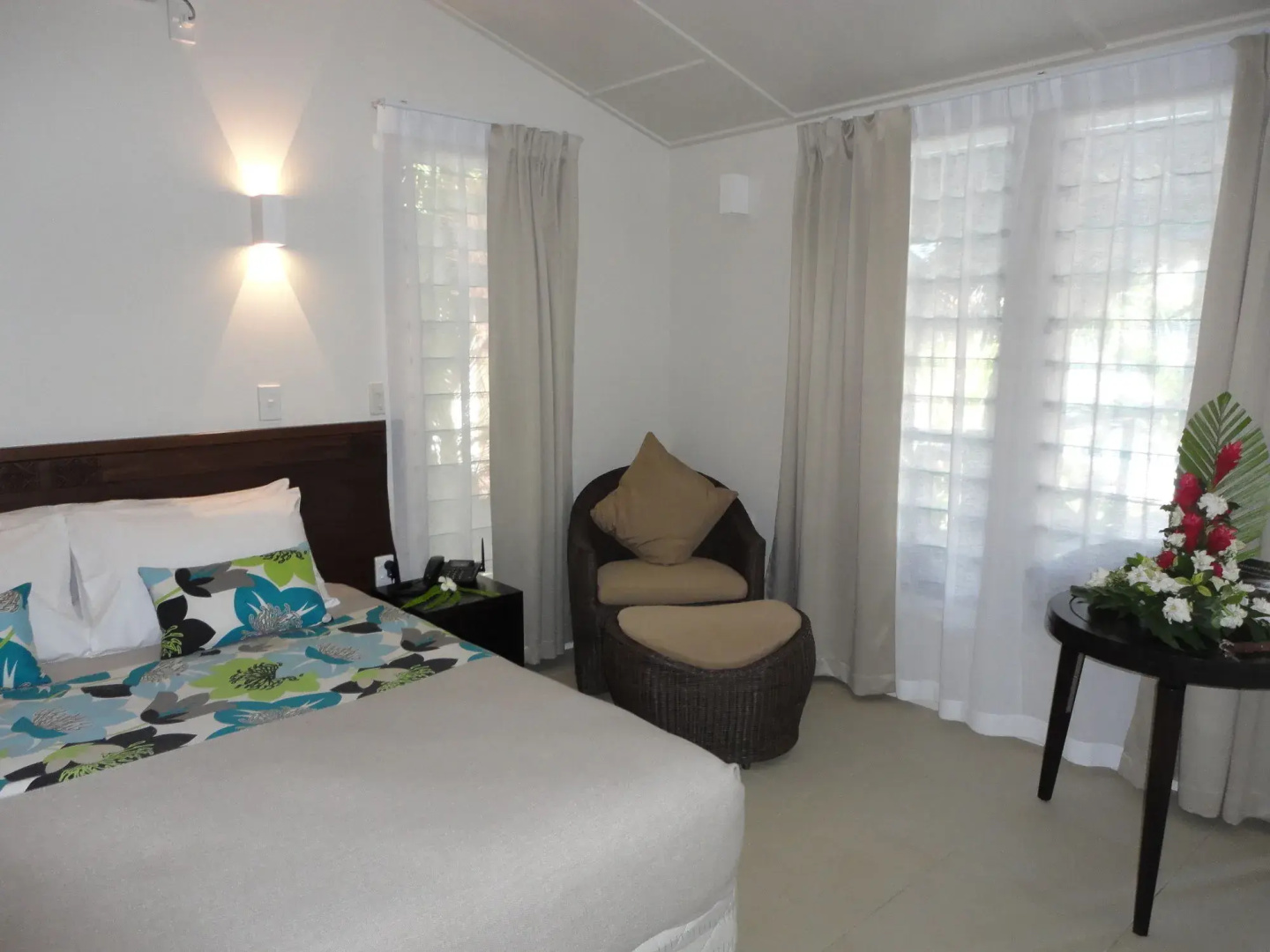 Seabreeze Resort Samoa - Exclusively for adults — фото 1