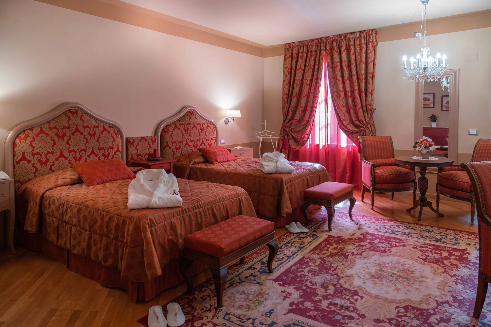 Photo - San Luca Palace