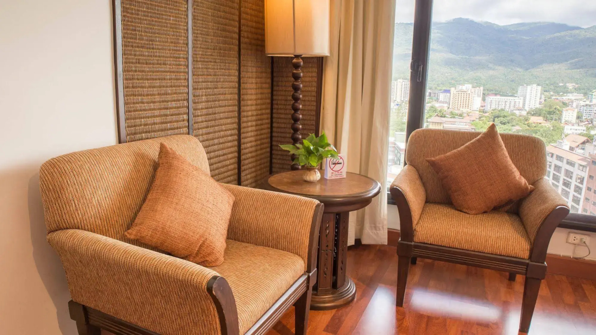 Photo - Chiangmai Grandview Hotel & Convention Center