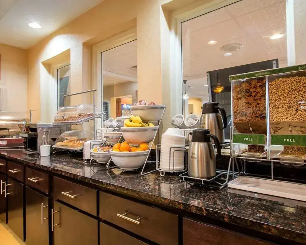 Photo - Comfort Suites Savannah Gateway I-95