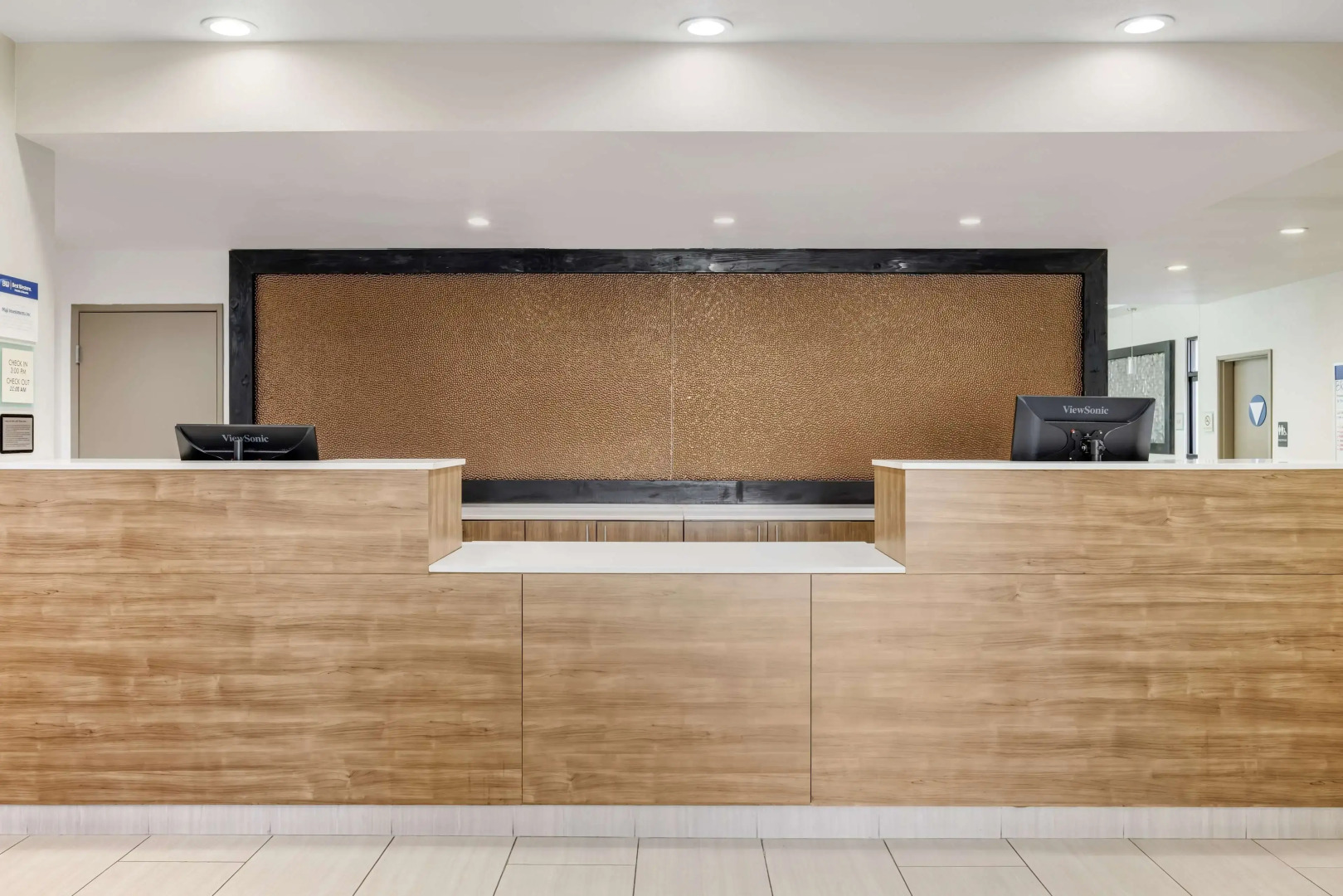 Photo - Best Western Carlsbad by the Sea