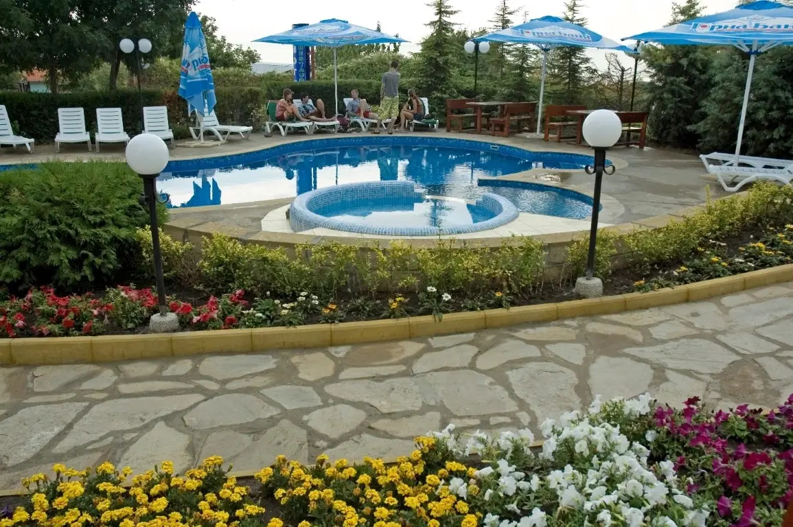 Photo - Royal Beach