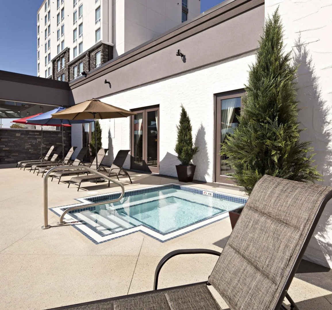 Photo - Carriage House Hotel & Conference Centre