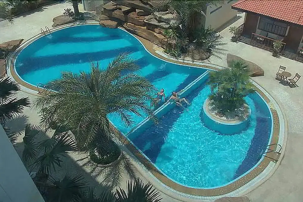 Photo - Dragon Beach Resort , Jomtien Beach Pattaya