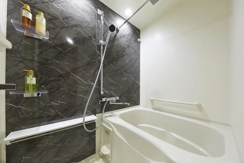 Photo - Section L Hatchobori