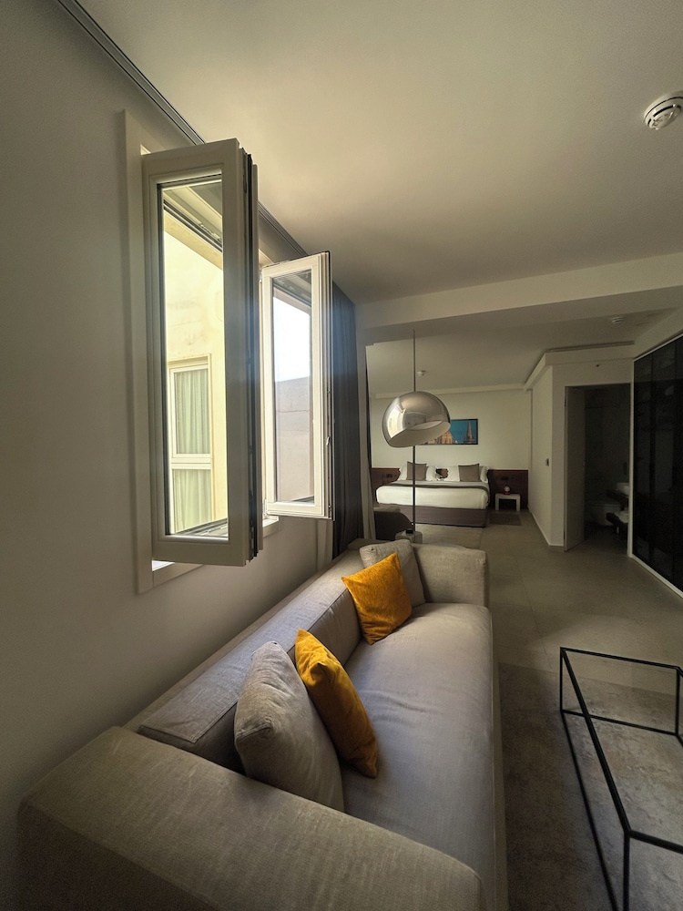Photo - The Capital Boutique Hotel