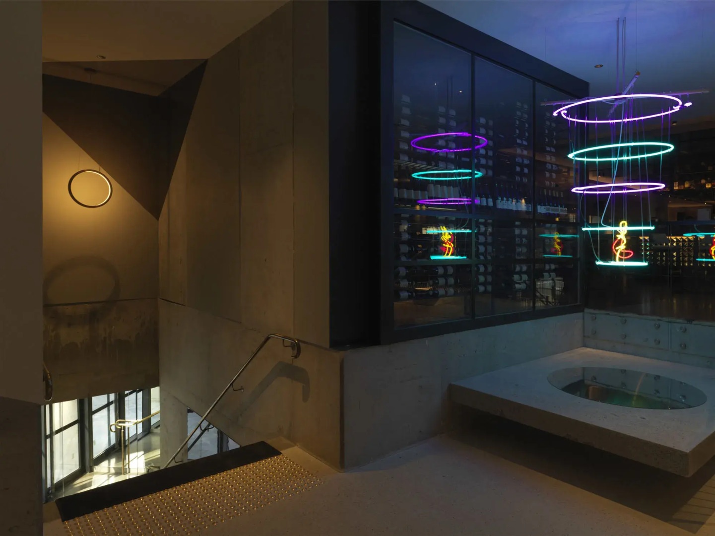 Photo - QT Melbourne