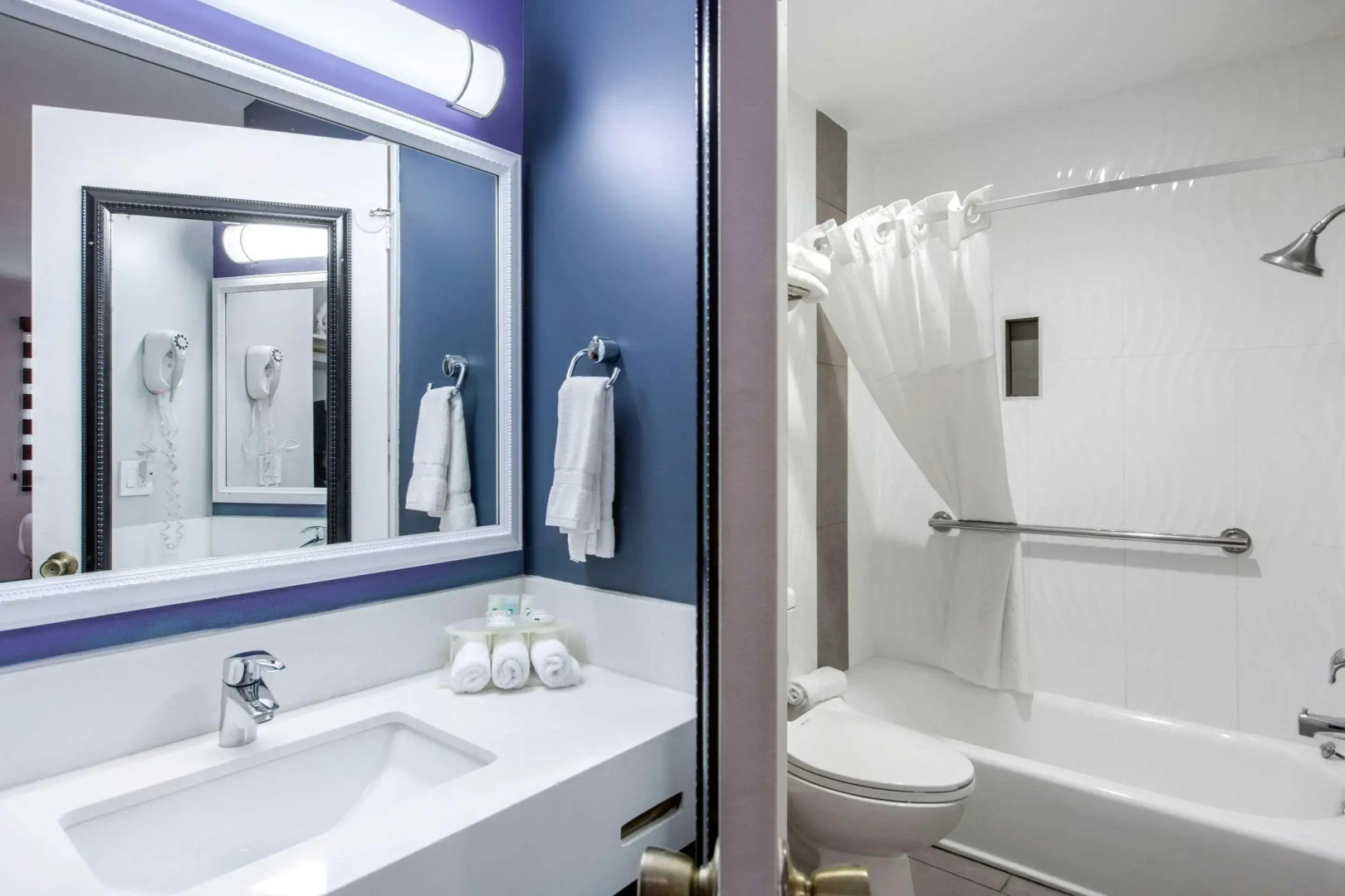 Photo - Quality Inn Near Hollywood Walk of Fame