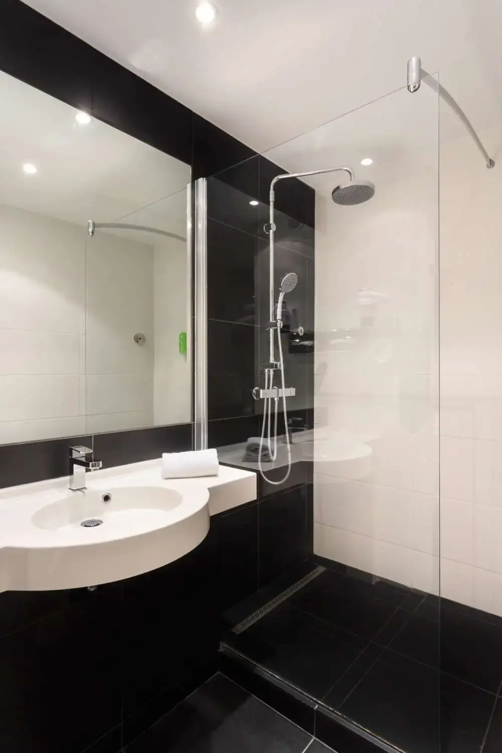 Photo - Best Western Hotel Mediterranee Menton