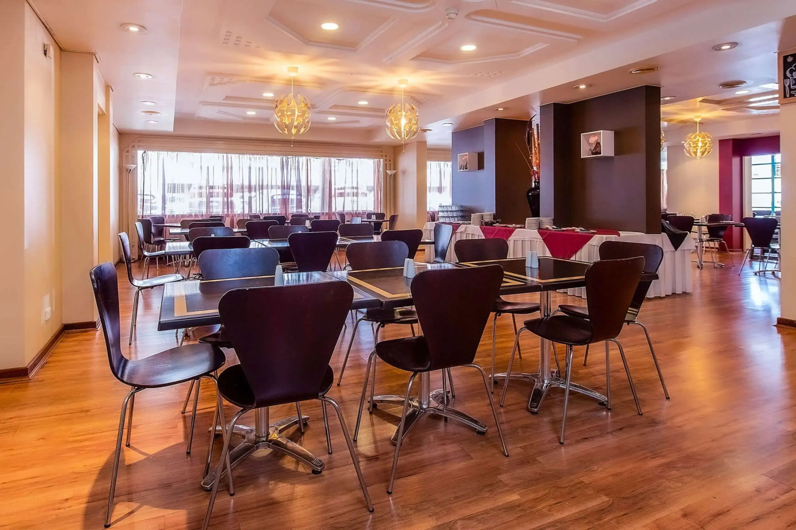Photo - Quality Hotel Ambassador Perth